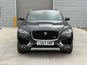 Used Jaguar F-Pace 2017 for sale - 77745406: Photo