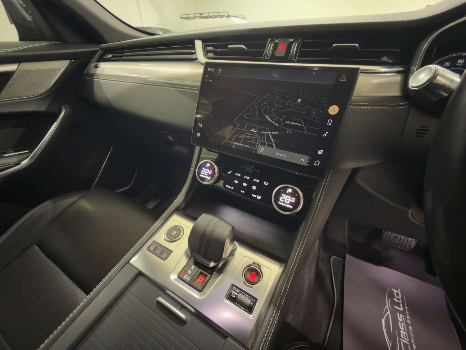 Used Jaguar F-Pace 2022 for sale - 77621920: Photo 13