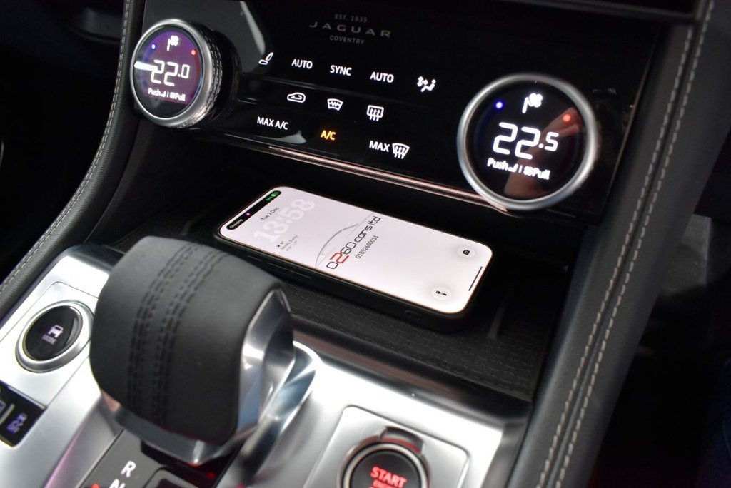 Used Jaguar F-Pace 2024 for sale - 77153104: Photo 10