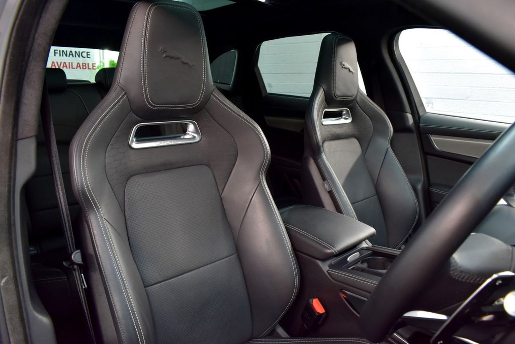 Used Jaguar F-Pace 2024 for sale - 77153104: Photo 4