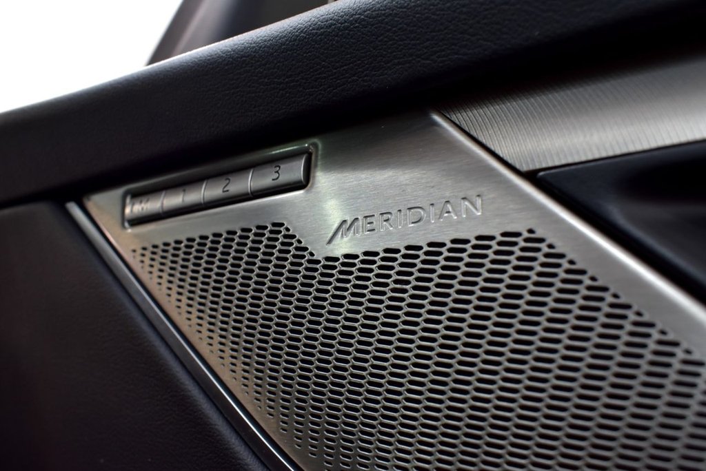 Used Jaguar F-Pace 2024 for sale - 77153104: Photo 9