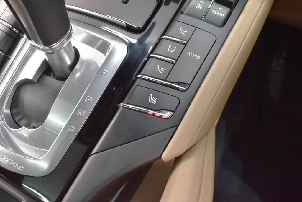 Used Porsche Cayenne 2013 for sale - 76709951: Photo 13