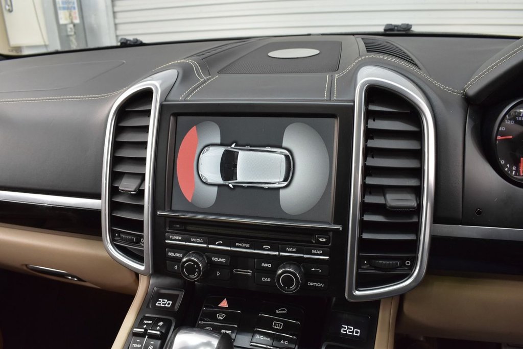 Used Porsche Cayenne 2013 for sale - 76709951: Photo 25