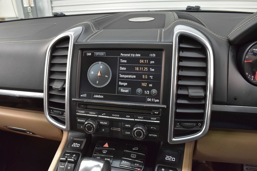 Used Porsche Cayenne 2013 for sale - 76709951: Photo 29