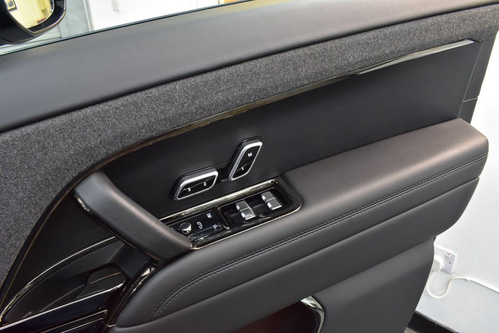 Used Land Rover Range Rover Sport 2024 for sale - 77199824: Photo 17