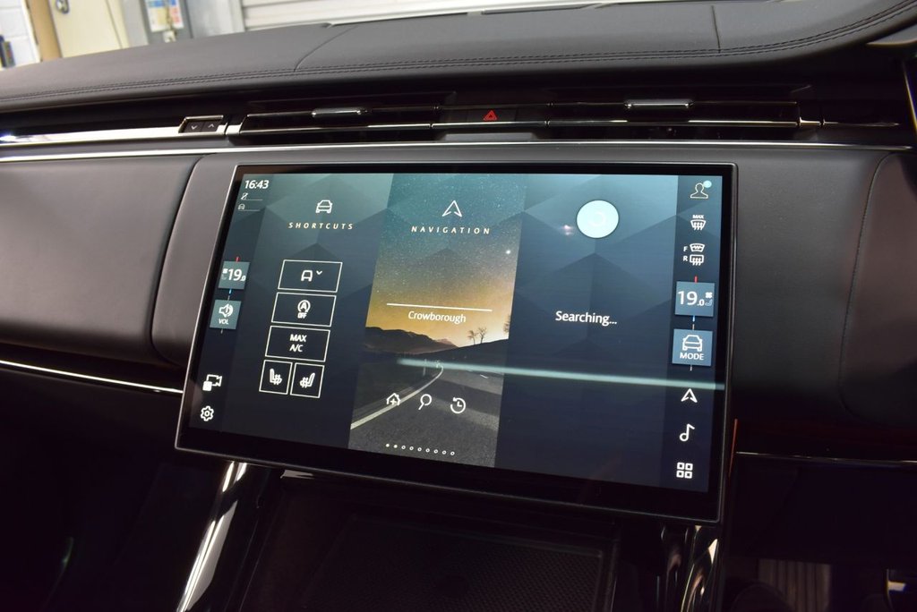 Used Land Rover Range Rover Sport 2024 for sale - 76709952: Photo 23