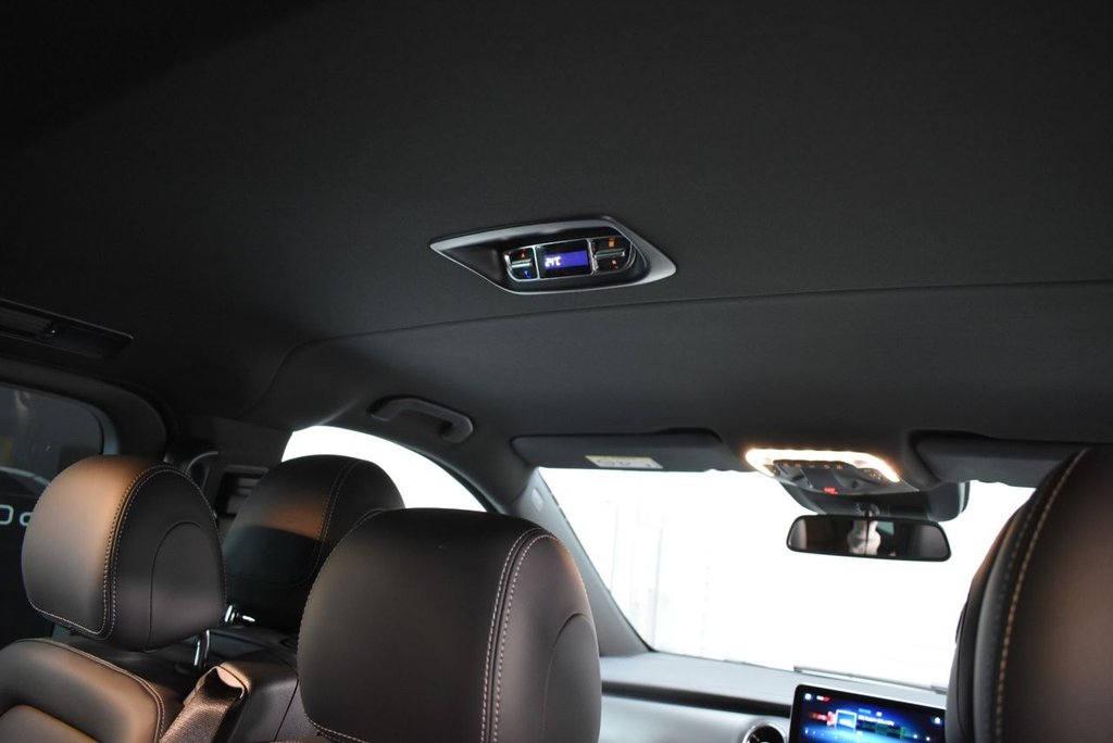 Used Mercedes-Benz V-Class 2024 for sale - 77990716: Photo 32