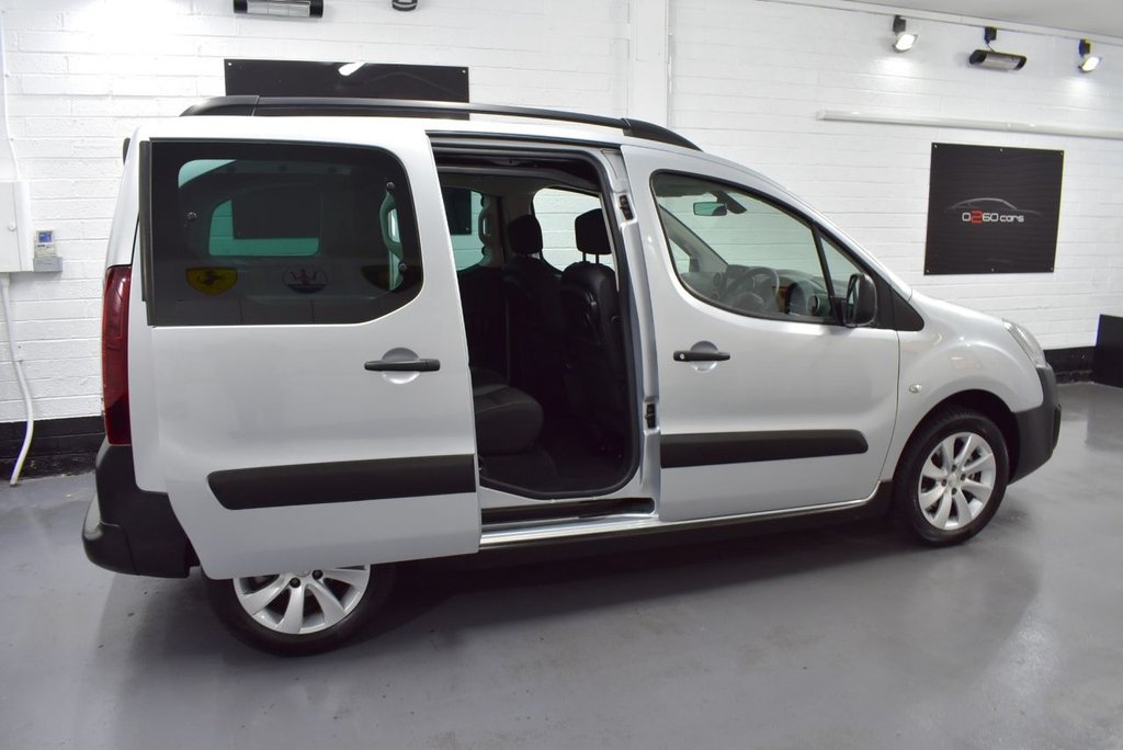 Used Peugeot Partner Tepee 2017 for sale - 76709949: Photo 10