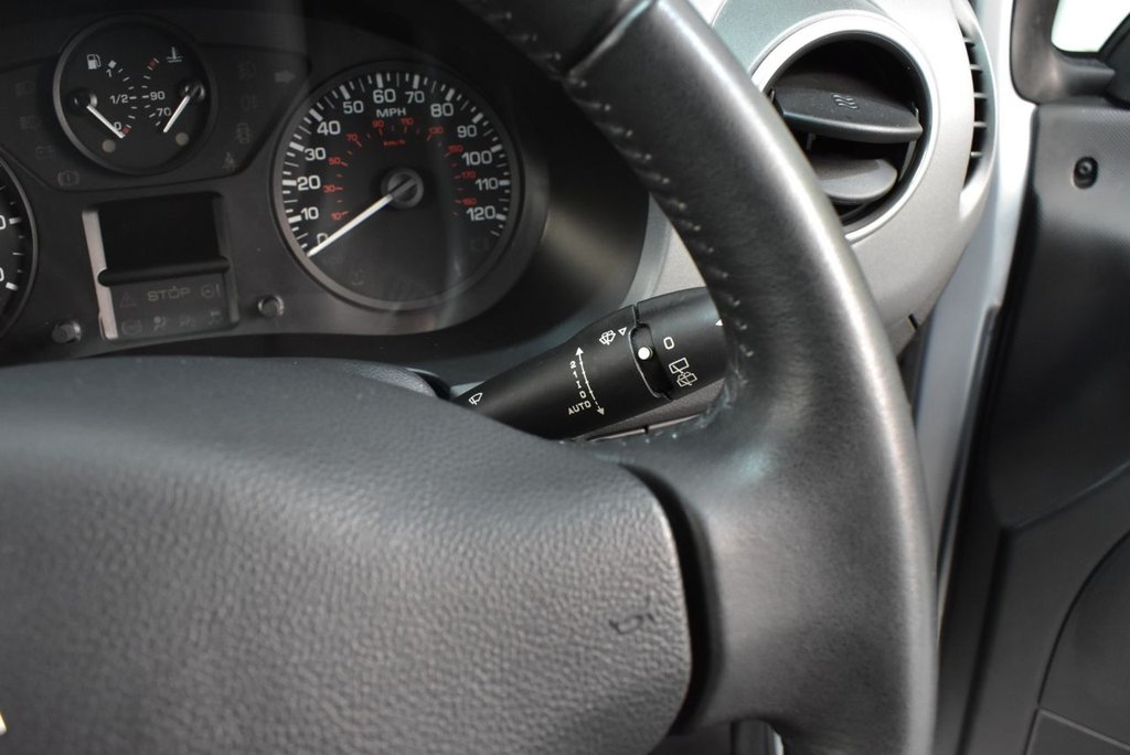 Used Peugeot Partner Tepee 2017 for sale - 76709949: Photo 25