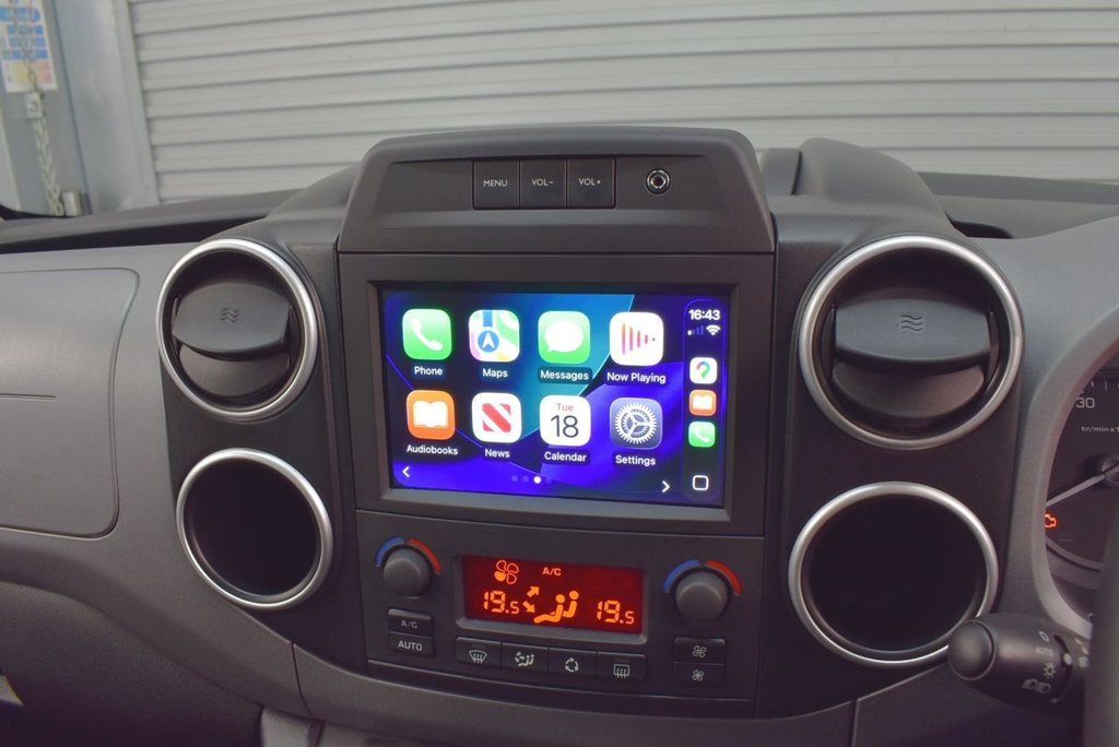 Used Peugeot Partner Tepee 2017 for sale - 76709949: Photo 3