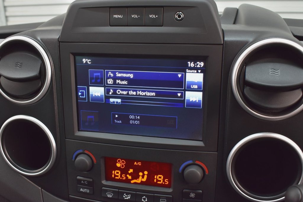 Used Peugeot Partner Tepee 2017 for sale - 76709949: Photo 30