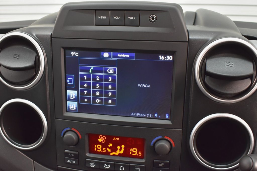 Used Peugeot Partner Tepee 2017 for sale - 76709949: Photo 32