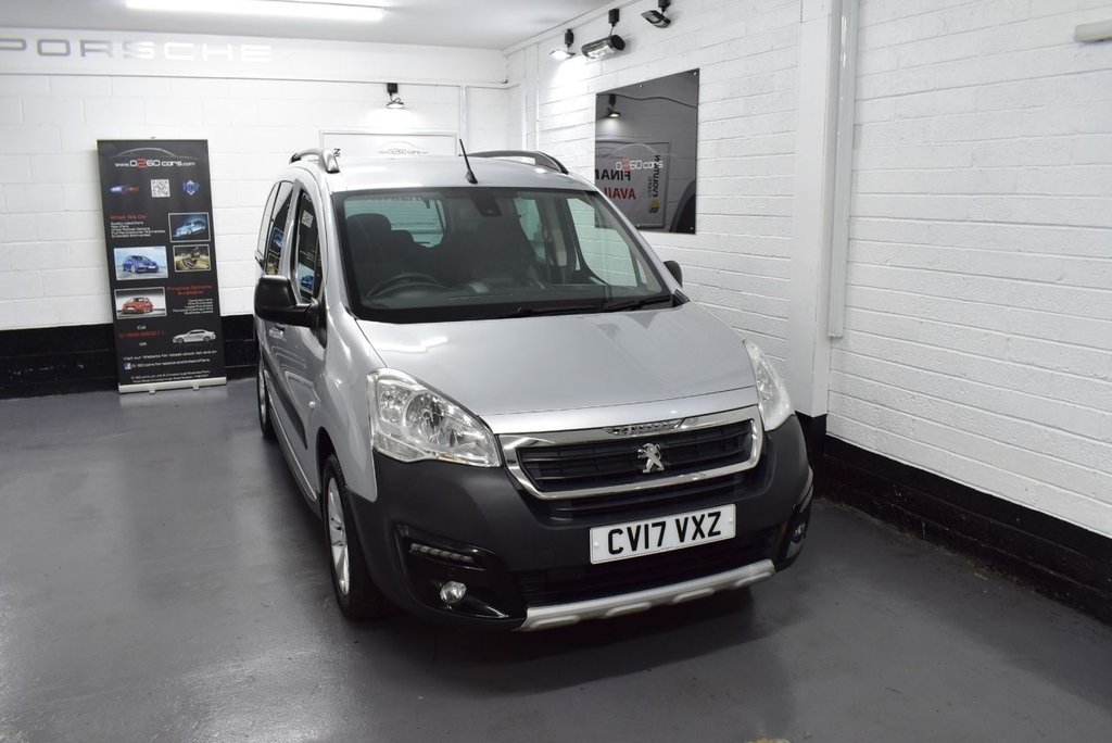 Used Peugeot Partner Tepee 2017 for sale - 76709949: Photo 7