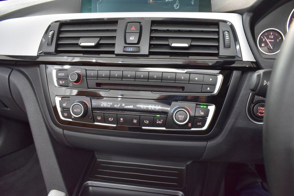 Used BMW 4 Series 2016 for sale - 76709950: Photo 34