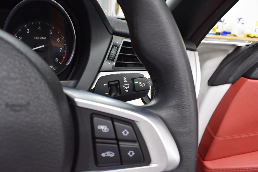 Used BMW Z4 2015 for sale - 76709945: Photo 24