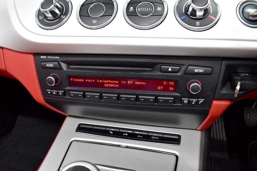 Used BMW Z4 2015 for sale - 76709945: Photo 31