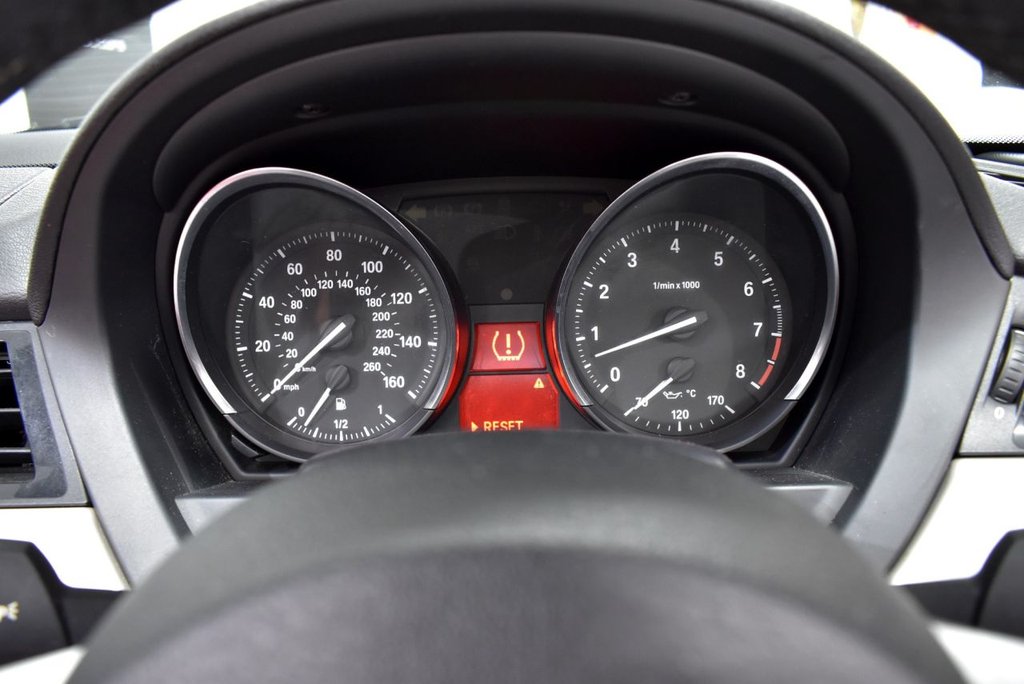 Used BMW Z4 2015 for sale - 76709945: Photo 8