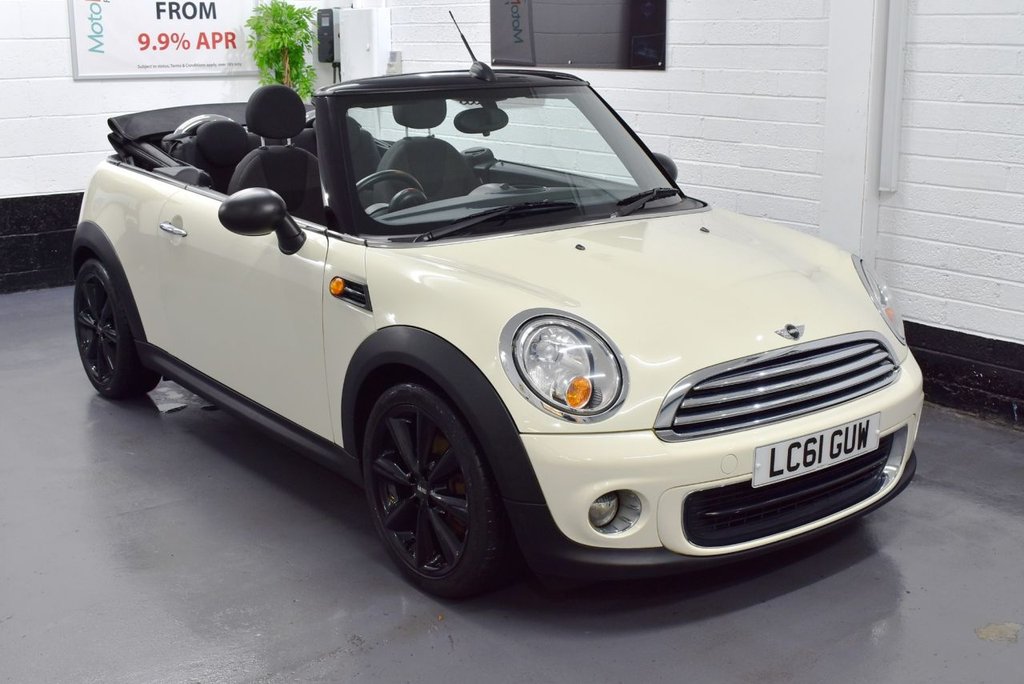 Used MINI Convertible 2012 for sale - 76709953: Photo 1