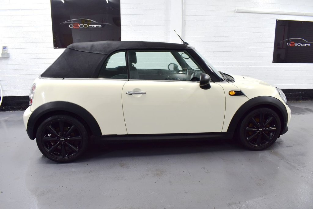 Used MINI Convertible 2012 for sale - 76709953: Photo 10