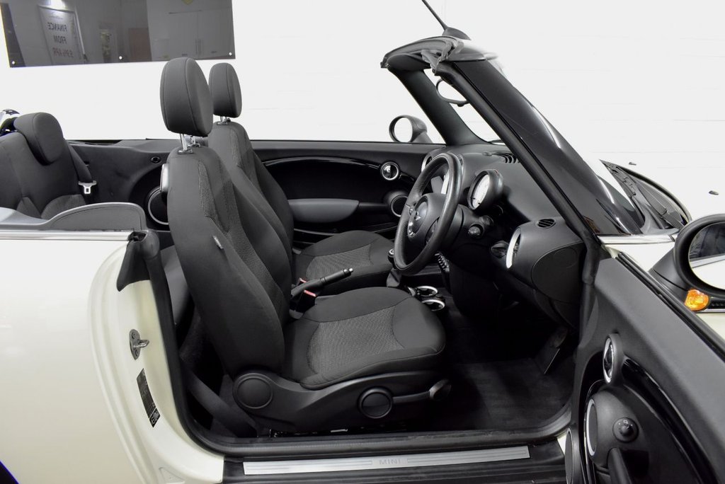 Used MINI Convertible 2012 for sale - 76709953: Photo 13