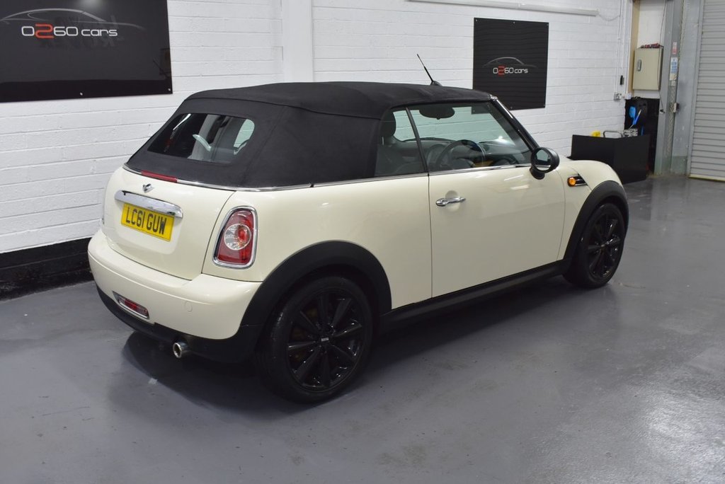 Used MINI Convertible 2012 for sale - 76709953: Photo 5