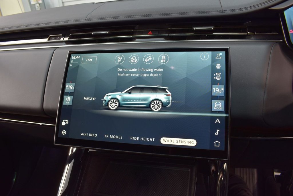 Used Land Rover Range Rover Sport 2024 for sale - 77153002: Photo 38