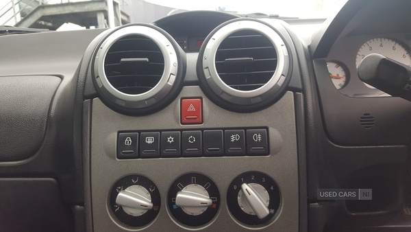 Used MG ZR 2005 for sale - 77254097: Photo 17