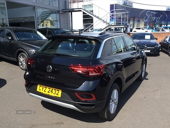 Used Volkswagen T-Roc 2023 for sale - 79509975: Photo