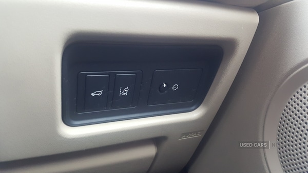 Used Land Rover Discovery Sport 2018 for sale - 76593116: Photo 24