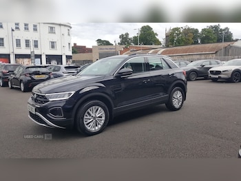 Used Volkswagen T-Roc 2023 for sale - 78969710: Photo