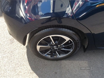 Used Mazda Mazda2 2024 for sale - 75155238: Photo
