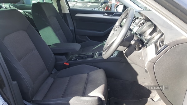 Used Volkswagen Passat 2018 for sale - 77799613: Photo 4