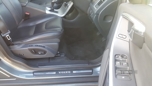 Used Volvo XC60 2016 for sale - 76729834: Photo 5