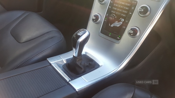 Used Volvo XC60 2016 for sale - 76729834: Photo 8