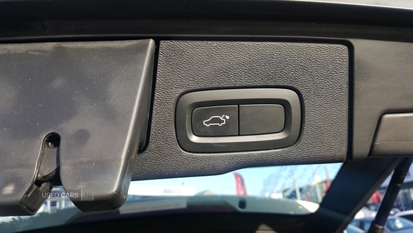 Used Volvo XC60 2018 for sale - 76433501: Photo 18