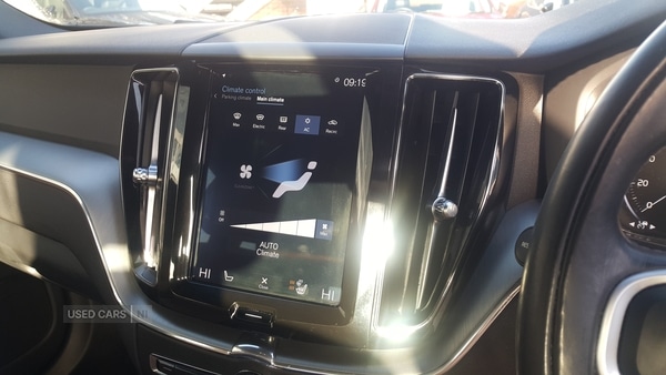 Used Volvo XC60 2018 for sale - 76433501: Photo 6