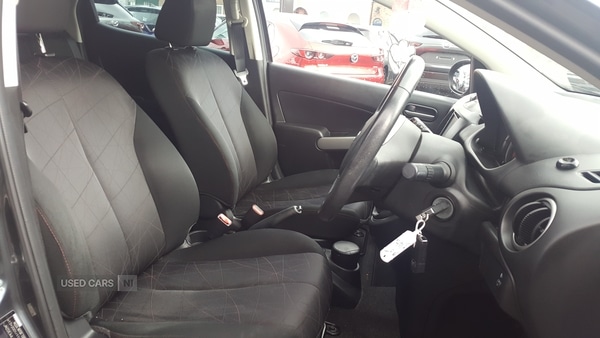 Used Mazda Mazda2 2013 for sale - 76433602: Photo 7