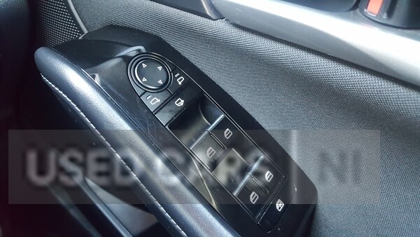 Used Mazda CX-30 2023 for sale - 78215237: Photo 19