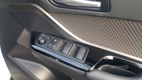 Used Toyota C-HR 2023 for sale - 77978765: Photo 15