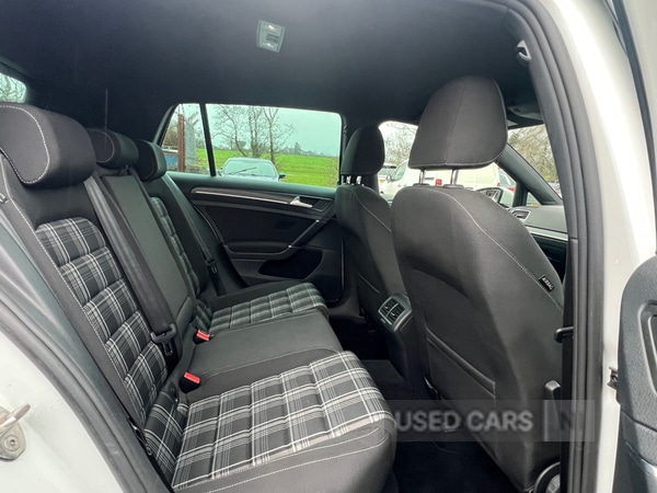 Used Volkswagen Golf 2017 for sale - 77538870: Photo 10