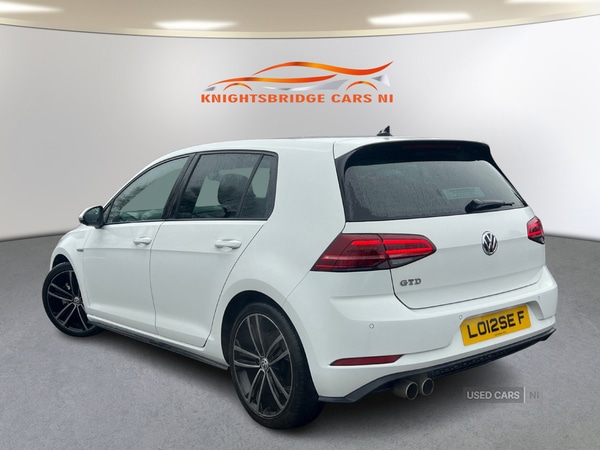 Used Volkswagen Golf 2017 for sale - 77538870: Photo 2