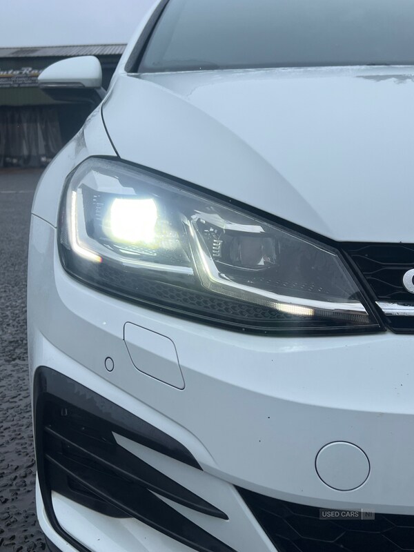 Used Volkswagen Golf 2017 for sale - 77538870: Photo 7