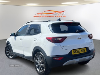 Used Kia Stonic 2019 for sale - 78302304: Photo