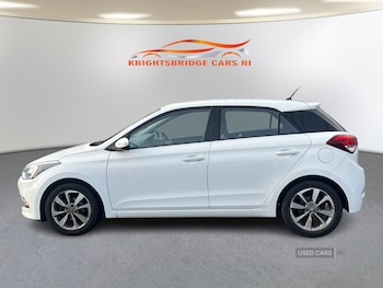 Used Hyundai i20 2015 for sale - 76887722: Photo