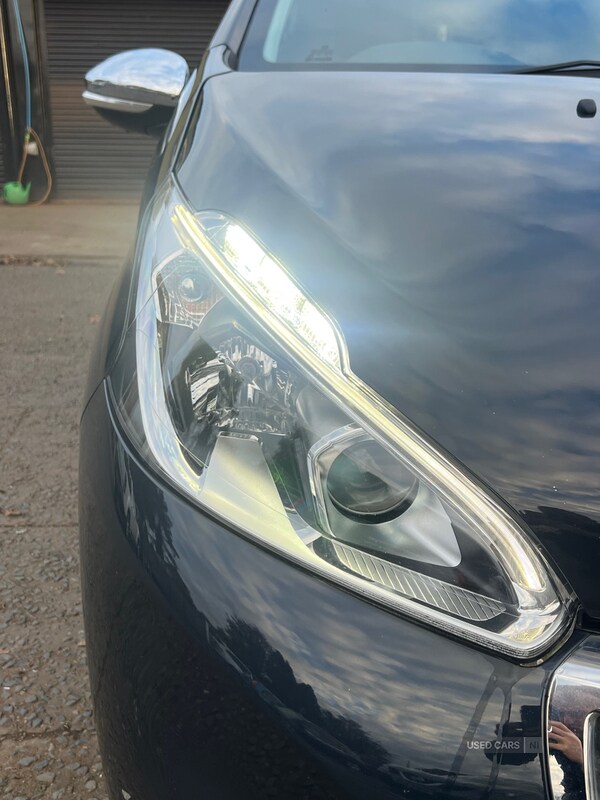 Used Peugeot 208 2018 for sale - 76350135: Photo 9