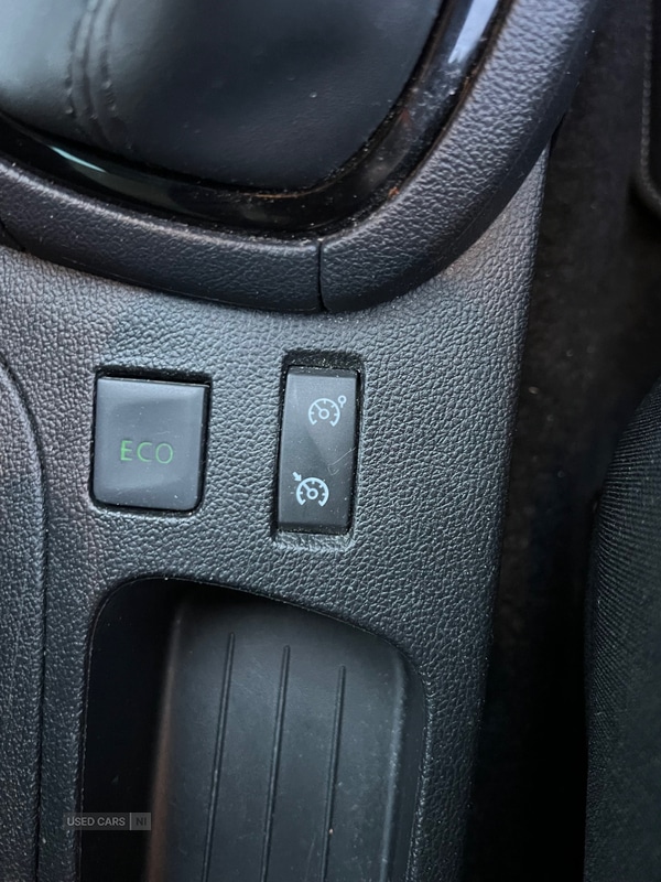 Used Renault Clio 2019 for sale - 76825410: Photo 15