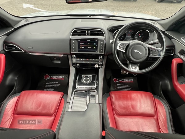Used Jaguar F-Pace 2016 for sale - 76248137: Photo 10