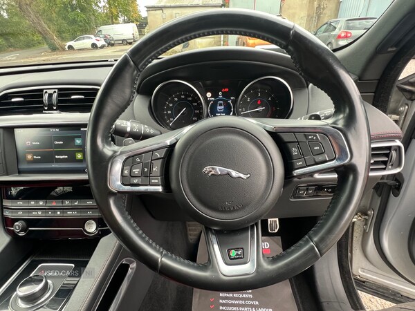 Used Jaguar F-Pace 2016 for sale - 76248137: Photo 22