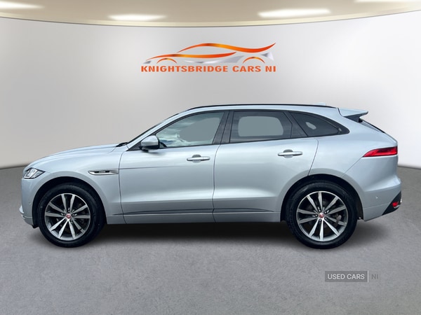 Used Jaguar F-Pace 2016 for sale - 76248137: Photo 4