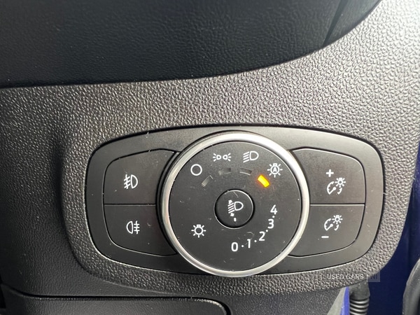 Used Ford Fiesta 2017 for sale - 76167791: Photo 11